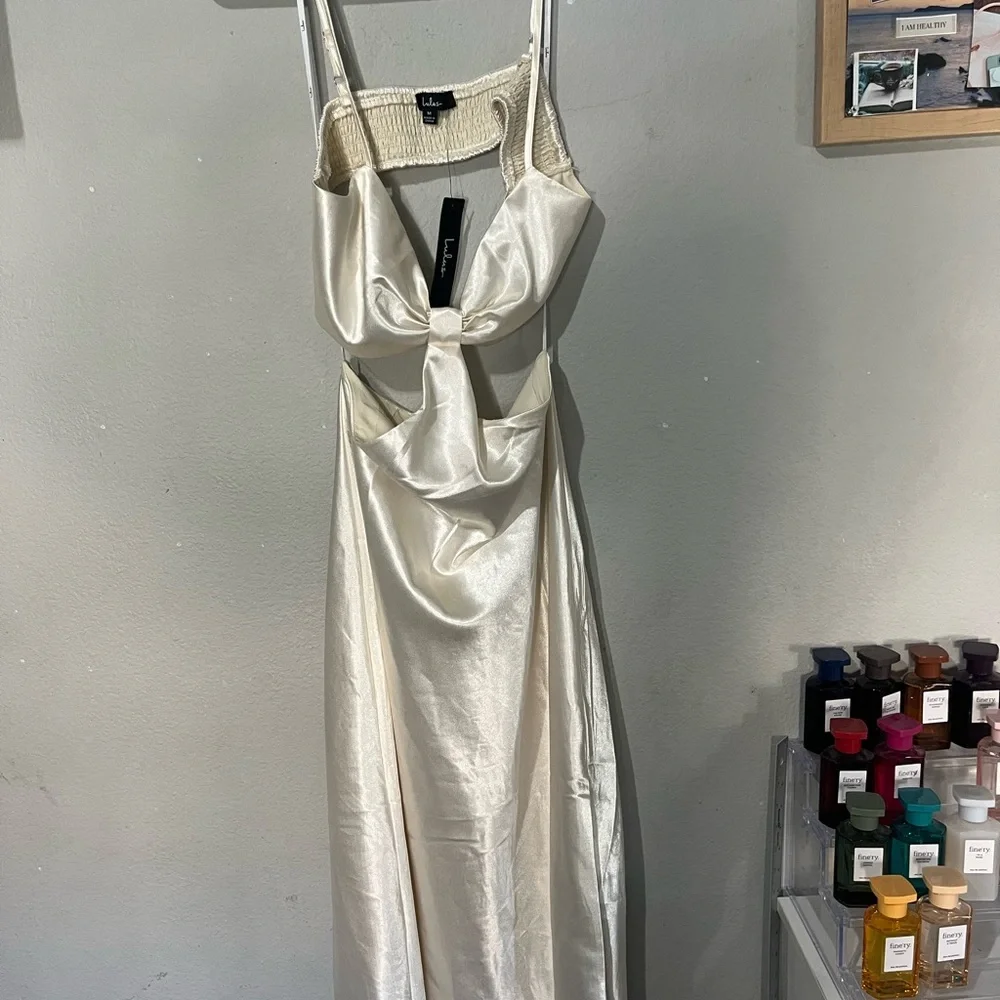 Lulus Ivory Satin Cut Out‎ Midi Dress Medium NWT